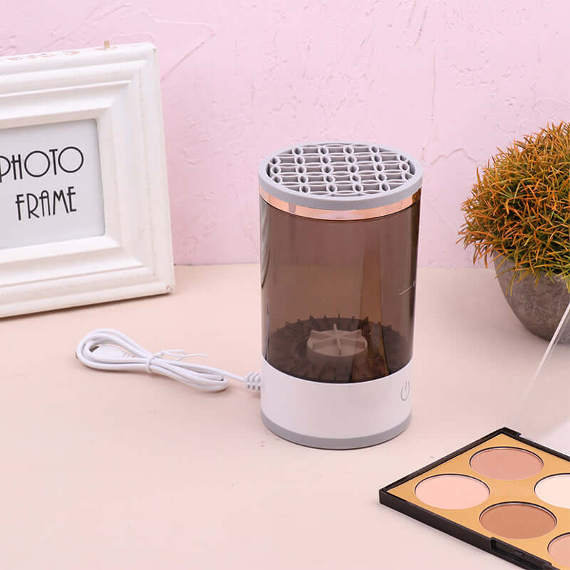Nettoyeur automatique de pinceaux de maquillage Loopily™